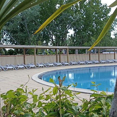 Mobilhome L'Oasis Camping Le Clos Cottet Angles  Exterior photo