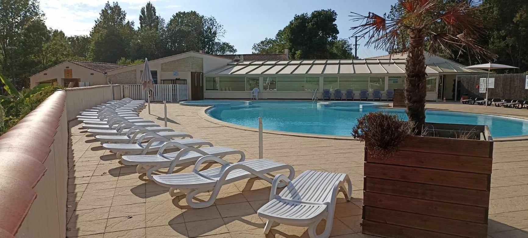 Mobilhome L'Oasis Camping Le Clos Cottet Angles  Exterior photo